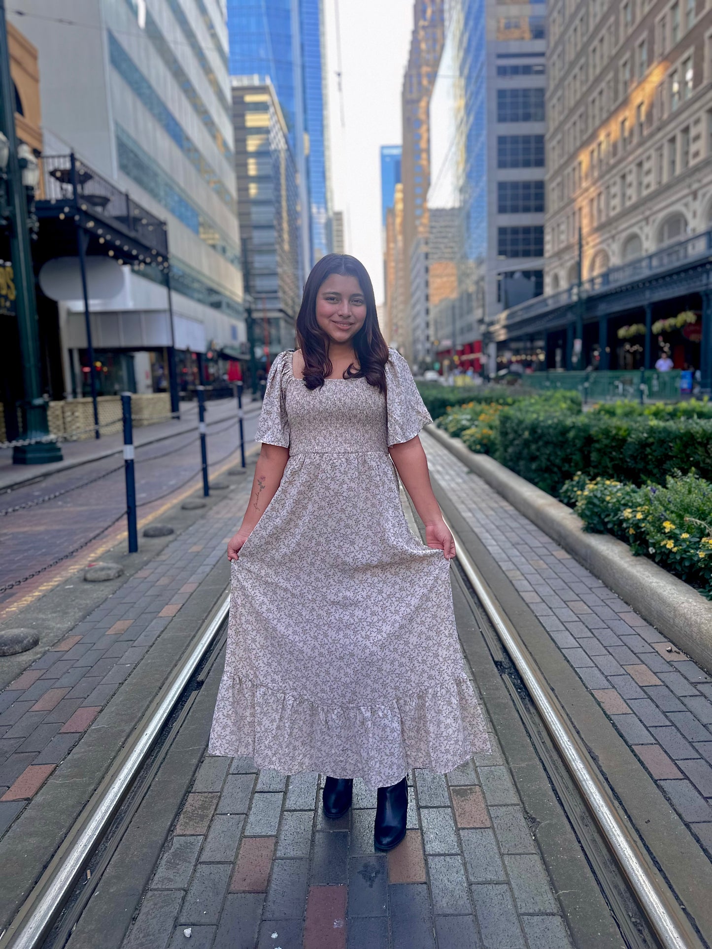 Beth Flowy Midi Dress