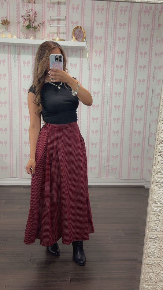 Cranberry Check Skirt DK/BLK