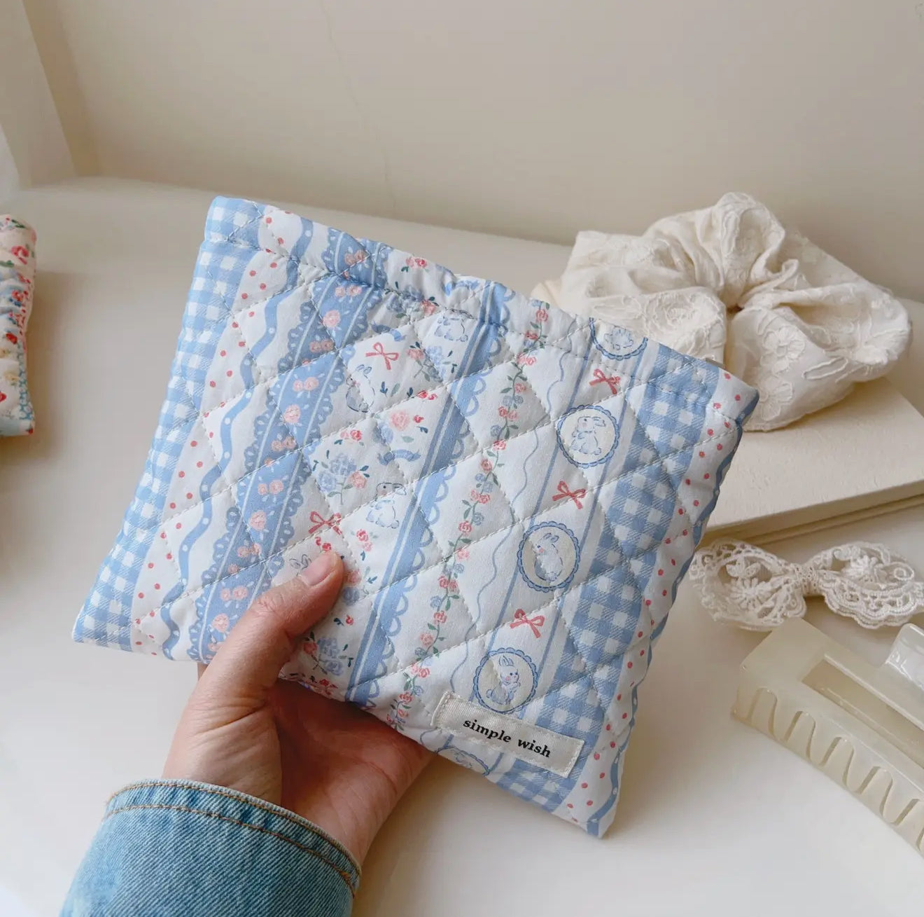 Small Quilted Zipper Bag
