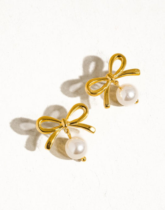 Bow Pearl Earing