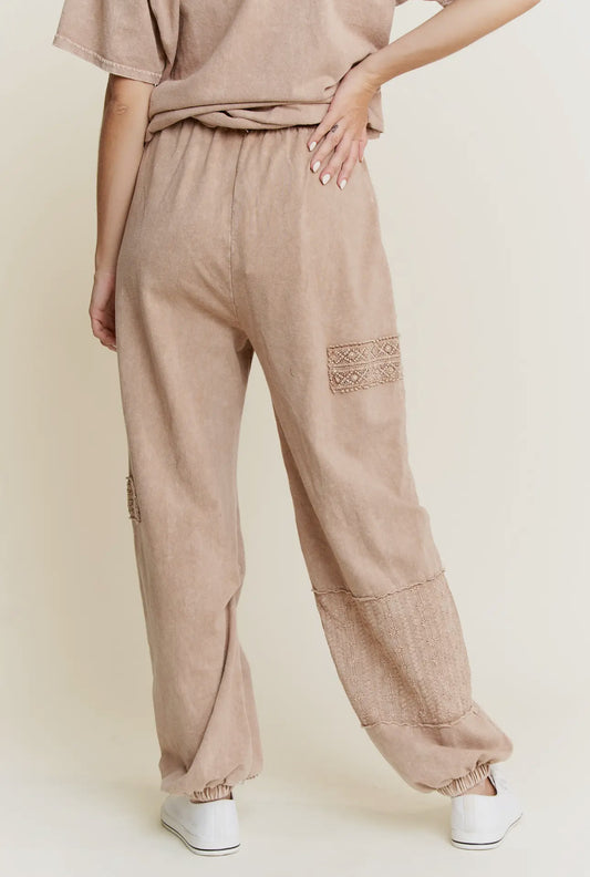 Latte Mineral Wash Joggers