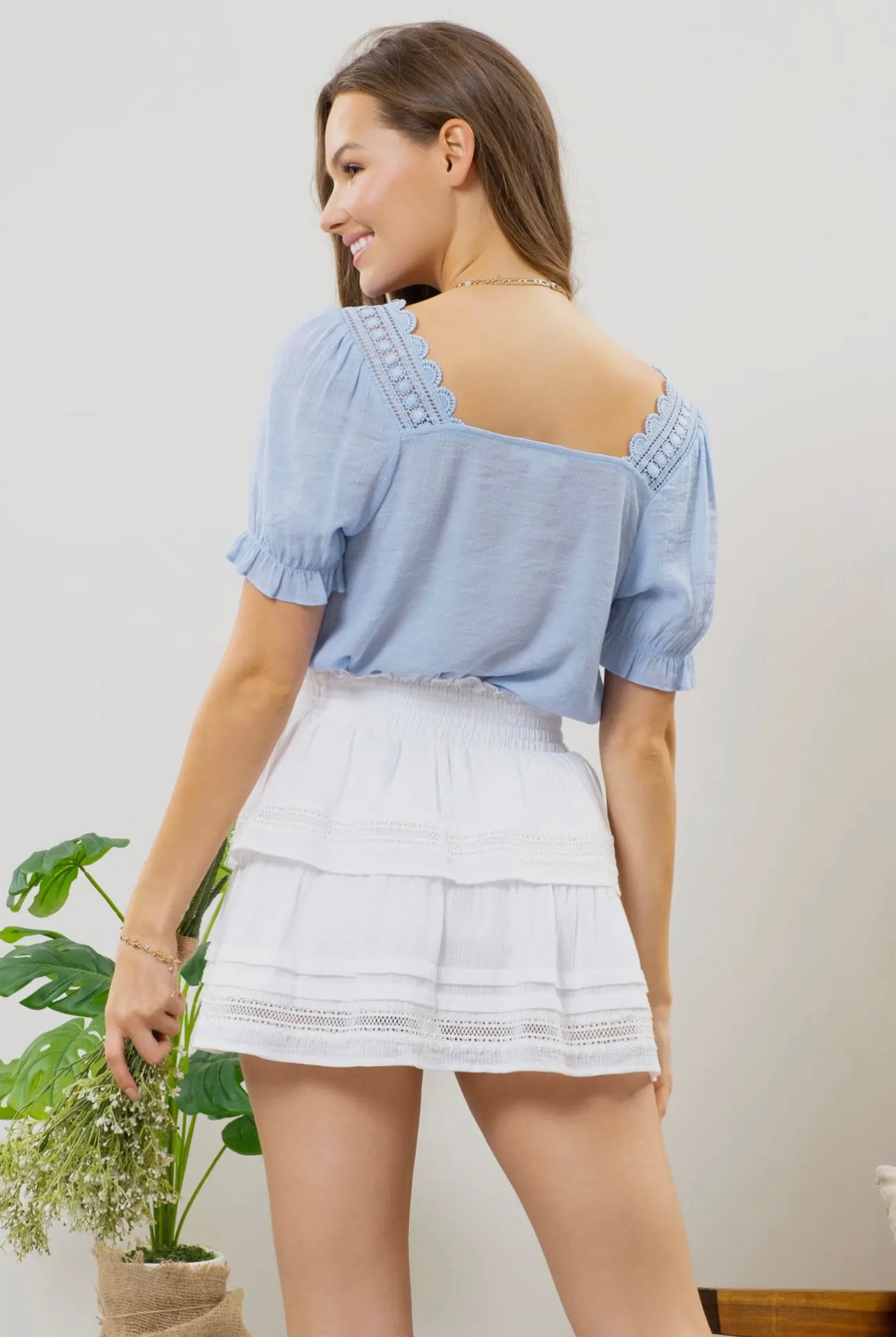 Daisy Square Neck Top