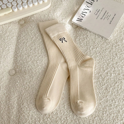 Bow Embroidered Socks